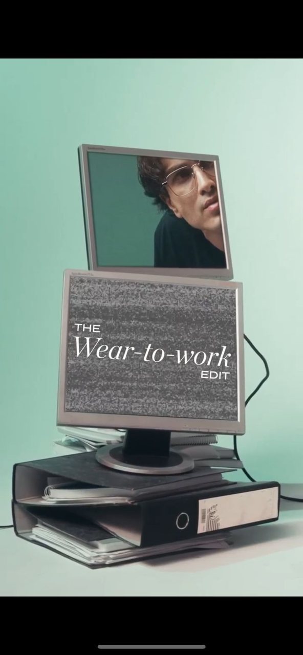 Stacked monitors, The Wear-to-Work Edit